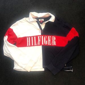 💖3/$20 Tommy Hilfiger Cropped Varsity Tee Size M